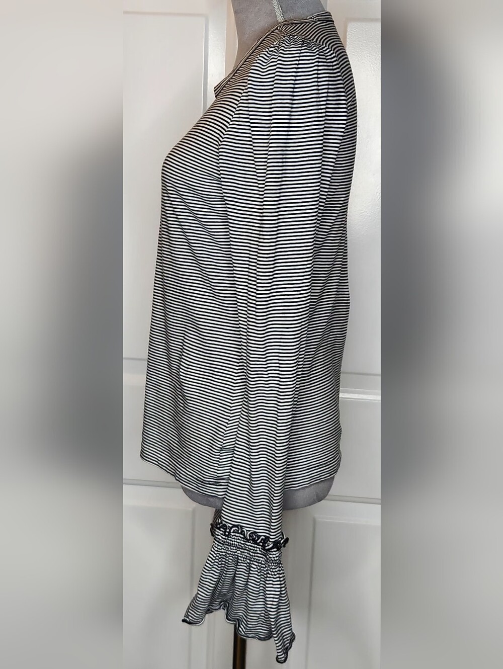 ME+EM Black and White Striped Long-Sleeve Top Size 4 - Picture 2 of 6